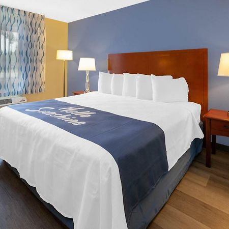 Days Inn By Wyndham Milan Sandusky South Bagian luar foto